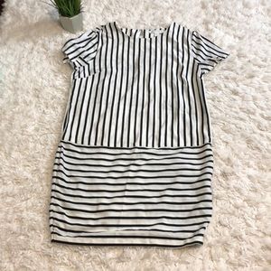 🔥5/25 sale🔥F21 striped dropped waist dress